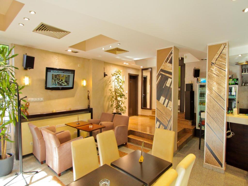 Villa Modena ซูโบติกา ภายนอก รูปภาพ