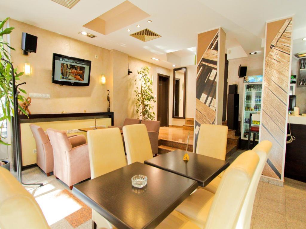 Villa Modena ซูโบติกา ภายนอก รูปภาพ